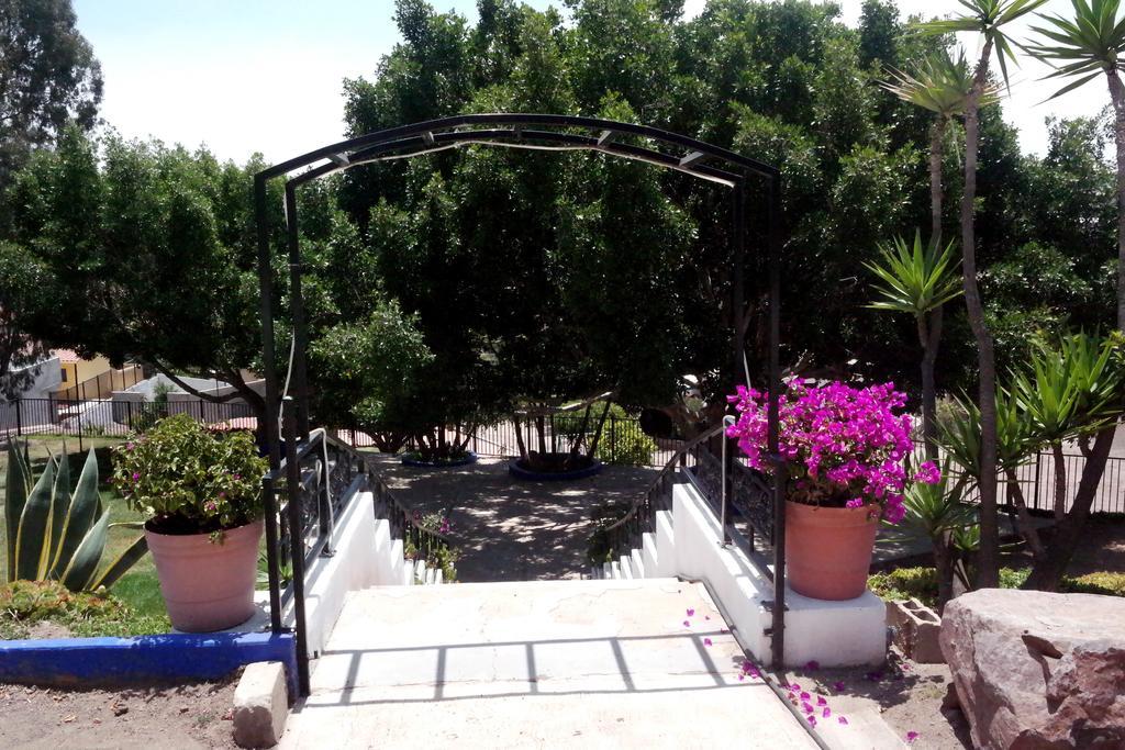 Quinta Los Arrayanes Hotel Ensenada Bagian luar foto