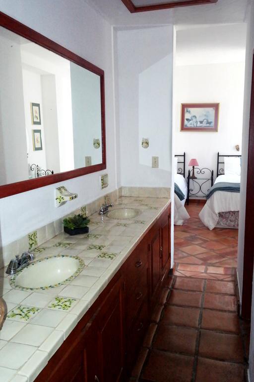 Quinta Los Arrayanes Hotel Ensenada Ruang foto