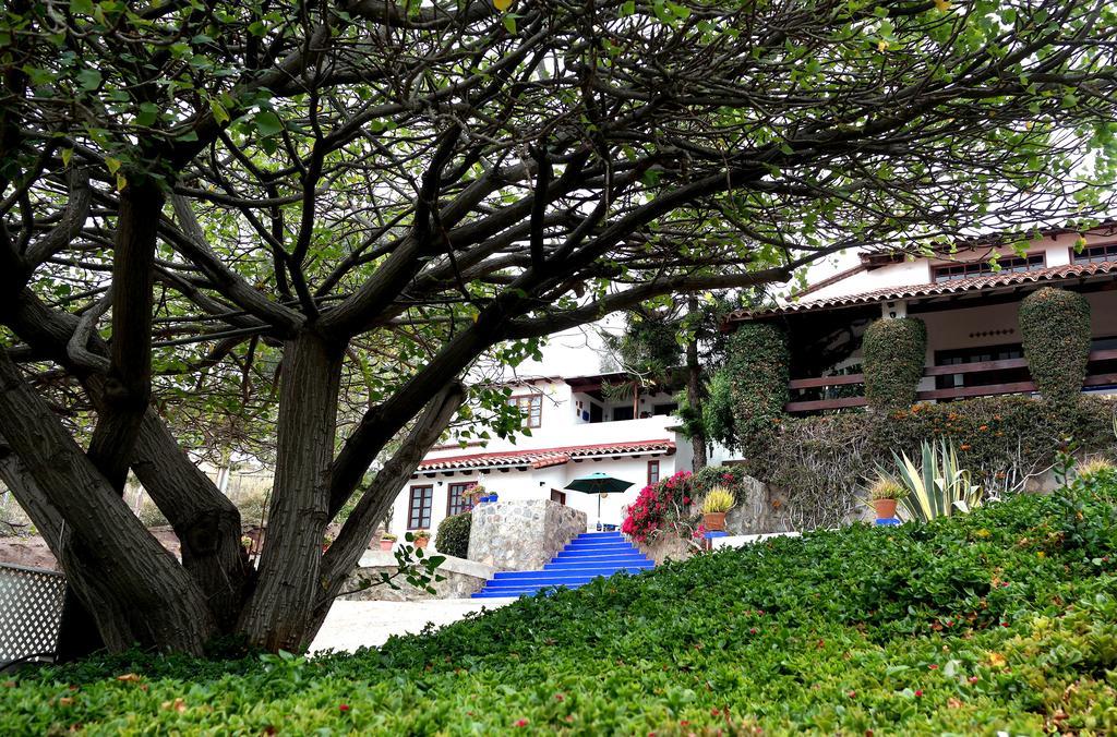 Quinta Los Arrayanes Hotel Ensenada Bagian luar foto